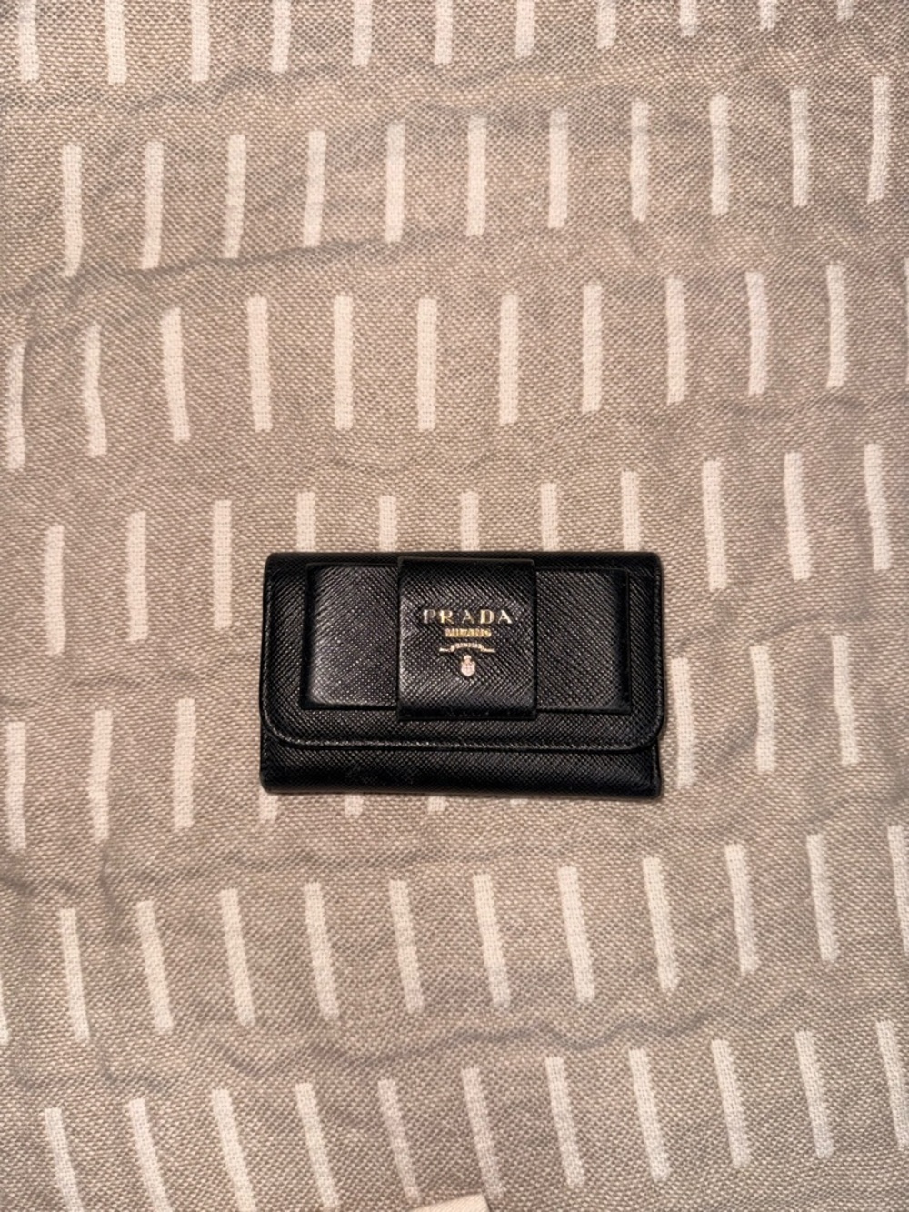 Prada Saffiano Key Case B Rank